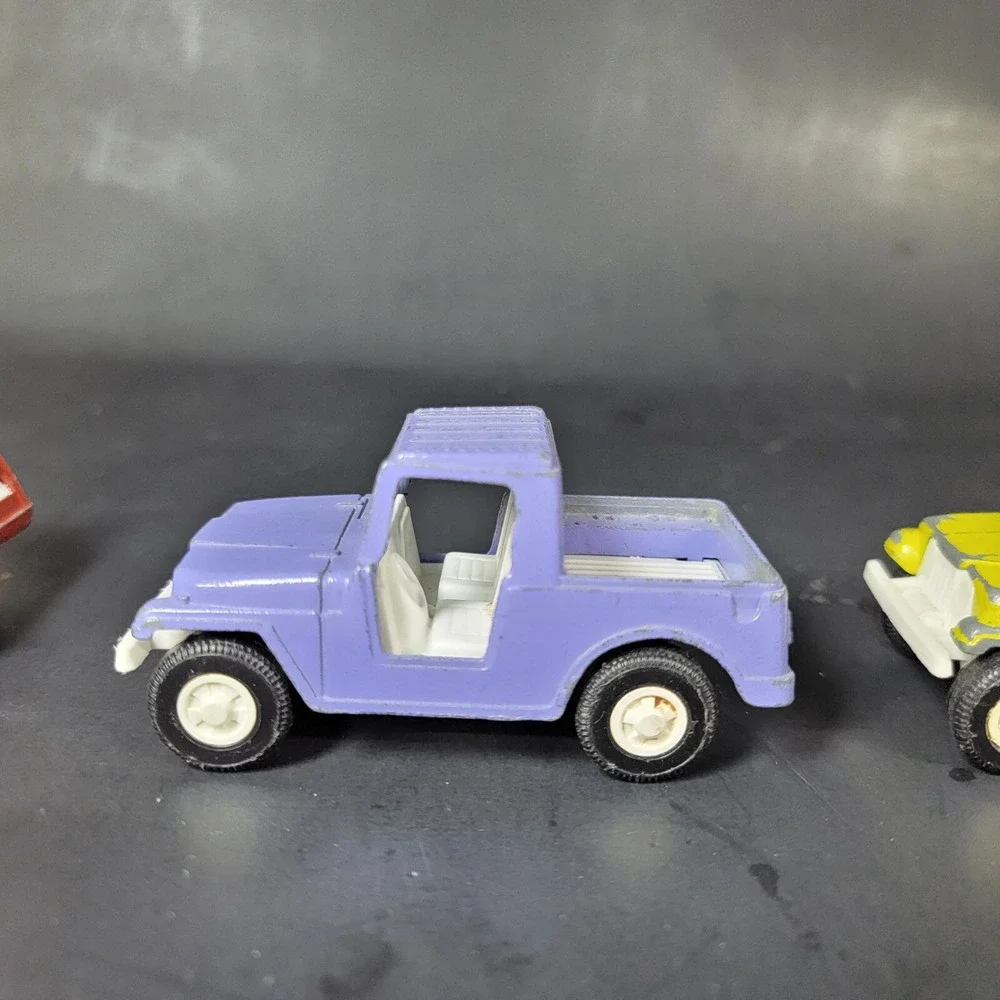 Lot Of 3 Vintage Tootsie Toys Metal/Plastic Cars Gremlin, Jeep, Off-Road Pick Up